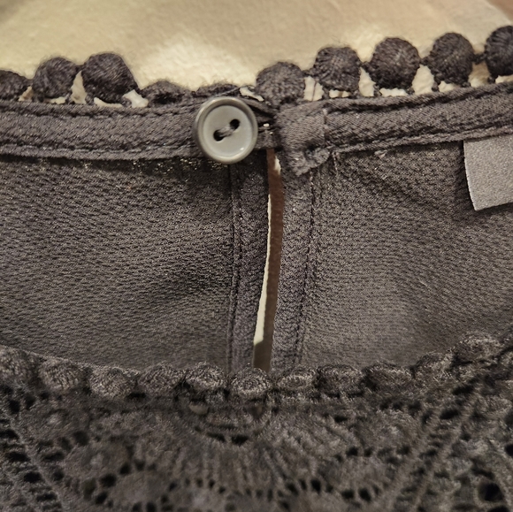 Nordstrom Halogen Long Sleeved Blouse with Crochet Detail, Black, US S - Picture 5 of 6